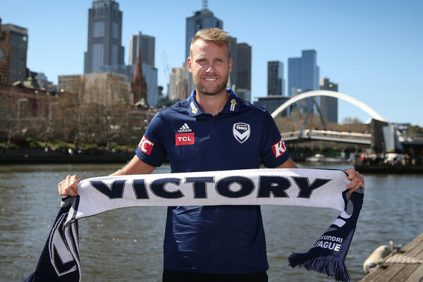 Heroic Moments: Toivonen breaking Hyundai A-League striking norm with brains and brawn
