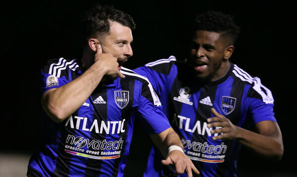 Tom Briscoe Terence Carter Adelaide Comets