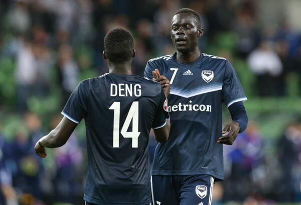 Deng's funny surprise from Victory teammate after returning home