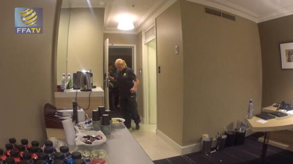 FFA TV | Security staff pranks Socceroos