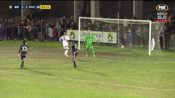 Skapetis with a cracker for Roar