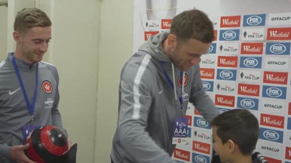 Yoshi gets kitted up by Wanderers