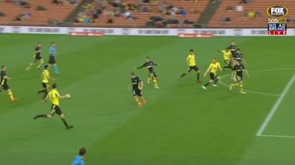 Wellington Phoenix v Central Coast highlights
