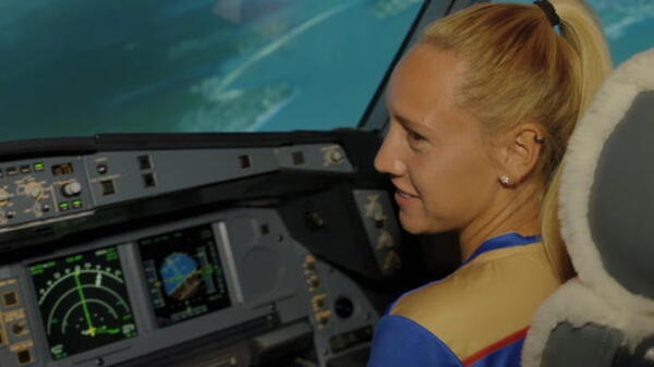 Qantas extends commitment to FFA