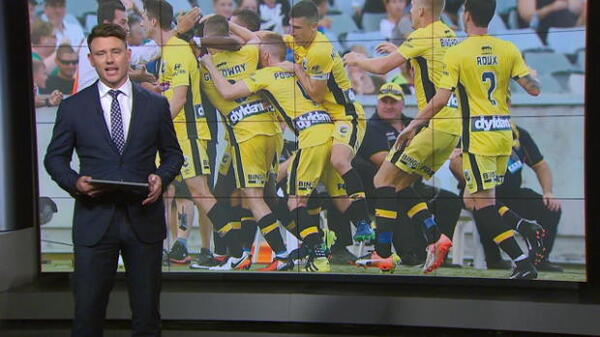 Mariners too good for Reds in Canberra