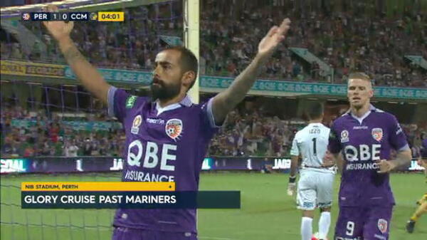 Glory cruise past Mariners