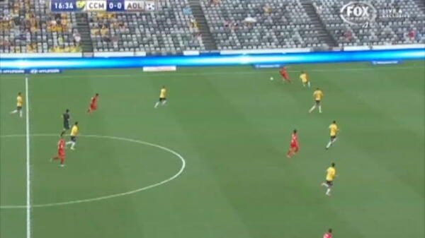 Mariners v Reds first half highlights