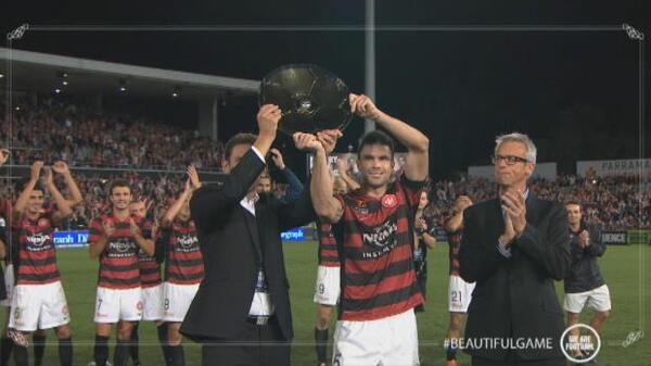Wanderers lift the plate