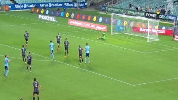 Sydney FC v Brisbane Roar highlights