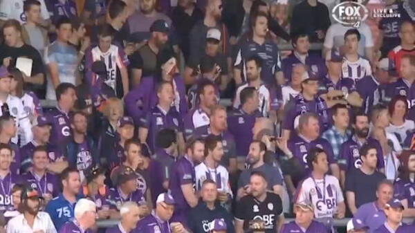 Perth Glory v Western Sydney first-half highlights