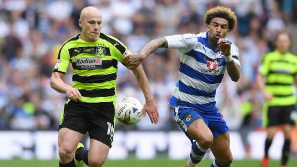 Wagner: No pressure on Mooy