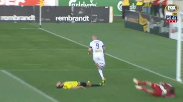 Wellington Phoenix v Perth Glory highlights