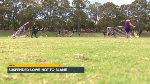 Lowe urges players to take responsibility 