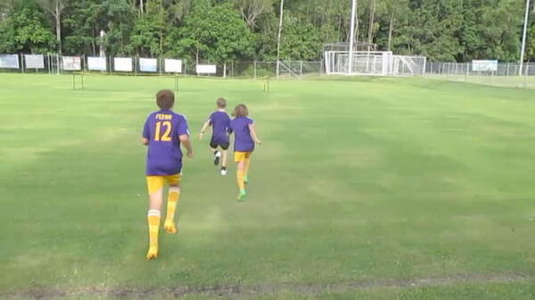 Brisbane's Brown meets junior Gators