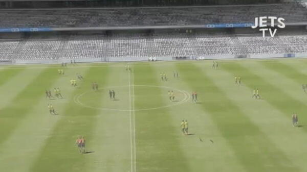 Jets down Young Socceroos