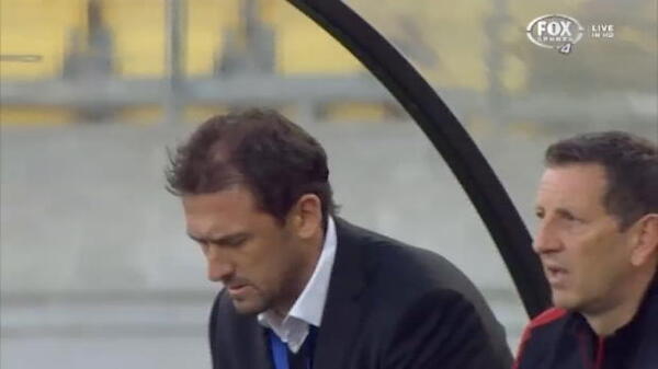 Phoenix v Wanderers first half highlights