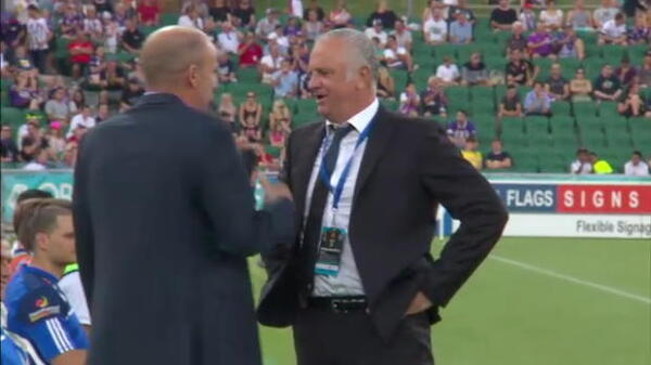Nine-man Sydney defeat Glory
