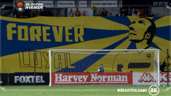 Mariners fans farewell Hutch 