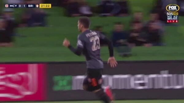 Petratos' stunning volley