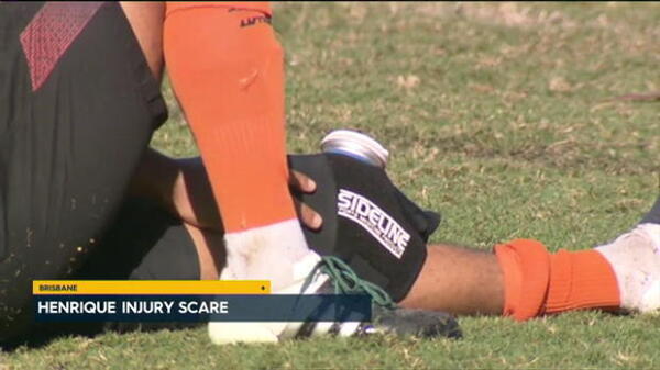 Henrique injury scare