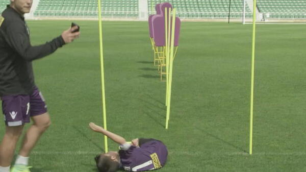 Yoshi hits the sand in Perth