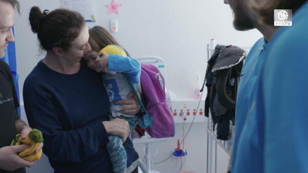 FFA TV | Caltex Socceroos' hospital visit