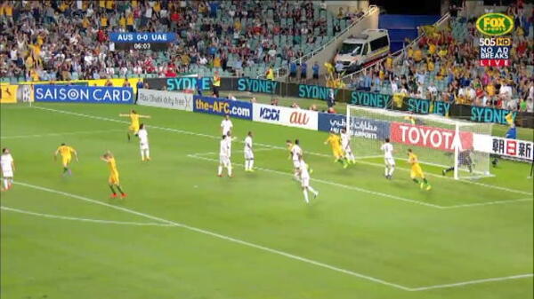 Caltex Socceroos edge UAE