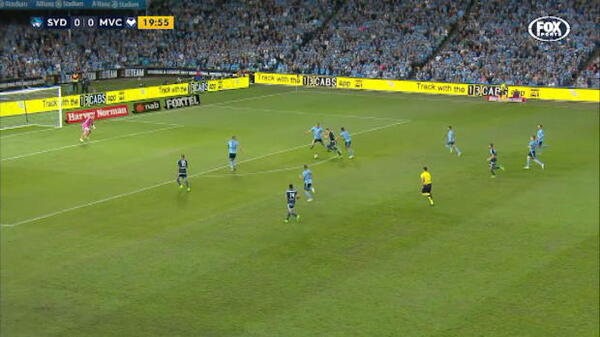 Victory star inspires Wanderers striker