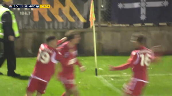 Adelaide sizzle against Victory in FFA Cup