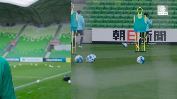 FFA TV | Packed house excites Socceroos