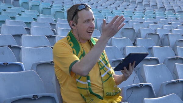 Socceroos fans relive 2005 (pt1)