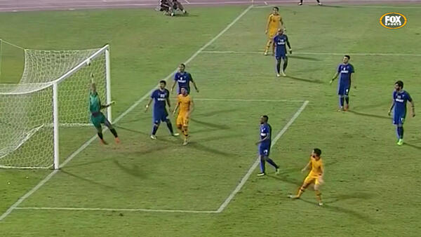 Leckie forces fantastic save