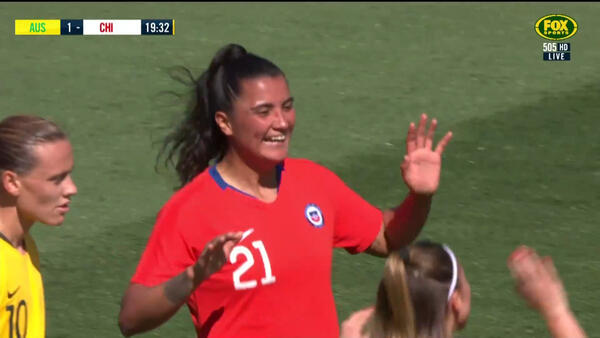 Chile equalise through Francisca Lara