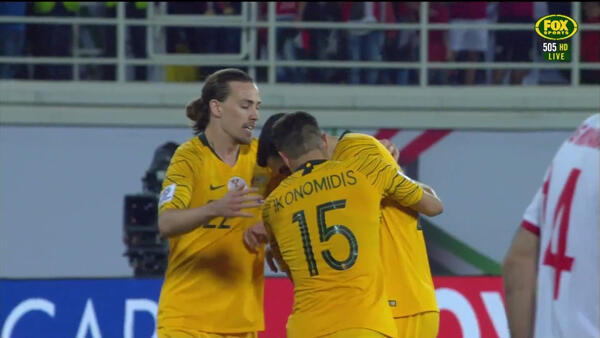 Tom Rogic puts the Socceroos through to the next round