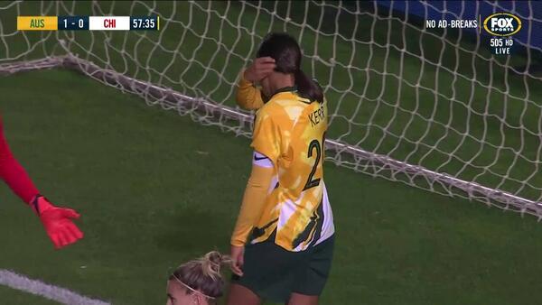 SAVE: Williams - Experience talks between the sticks for Matildas