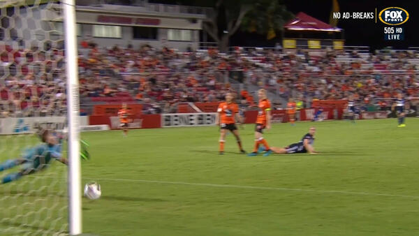 GOAL: Dowie - Victory make it three, with a beauty