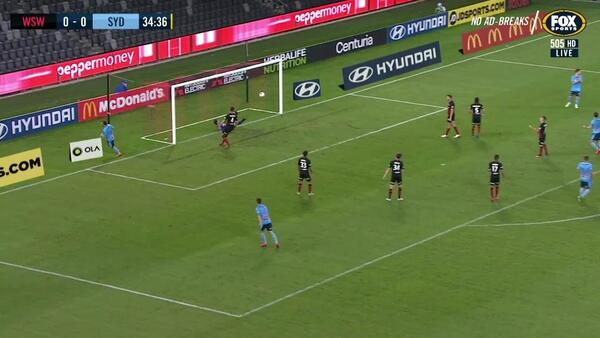 GOAL: Le Fondre - Sydney lead in the derby