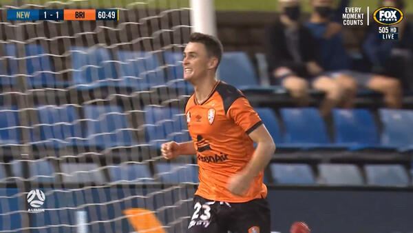 GOAL: Wenzel-Halls - Roar regain their advantage