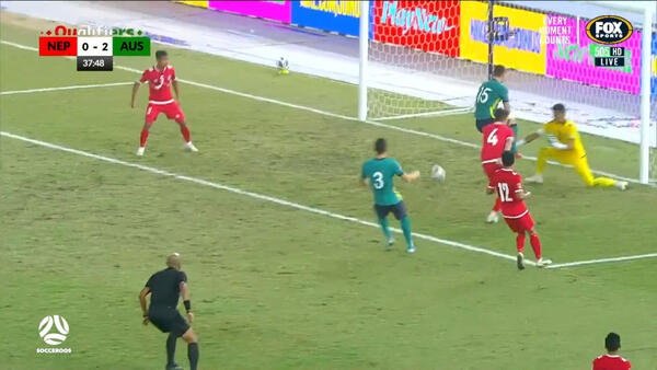 GOAL: Karacic - Debut goal for the right back
