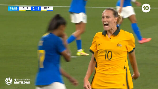 GOAL: van Egmond with the goal of the night | CommBank Matildas v Brazil