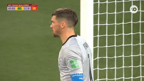 SAVE: Ryan - Heart-in-mouth moment for Australia