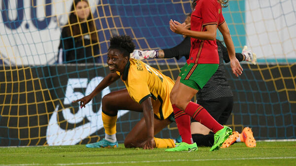 GOAL: Ibini-Isei opens the scoring | CommBank Matildas v Portugal