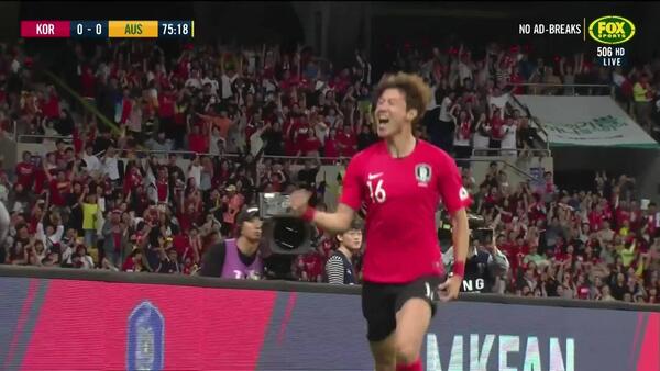 Hwang Ui-jo kick starts the action in Busan