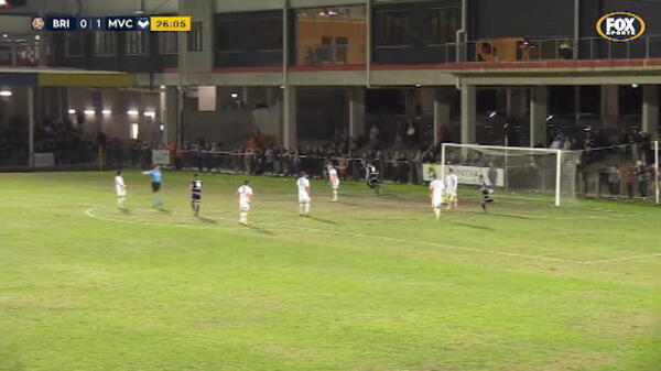 Roar v Victory highlights