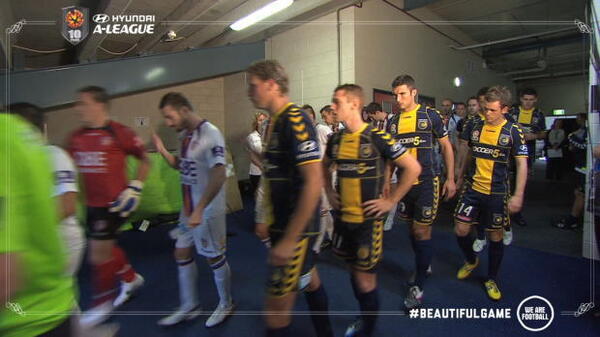 Glory win shootout thriller