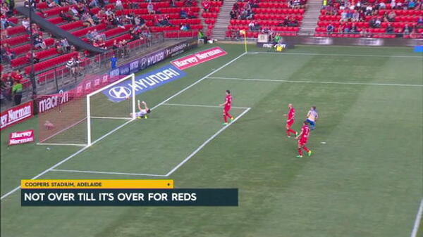 Reds scrape past Jets