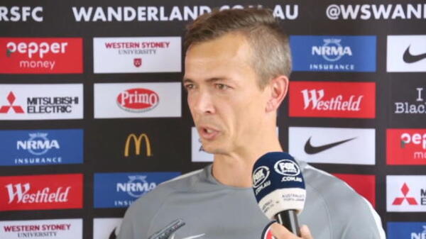 Griffiths signs for Wanderers