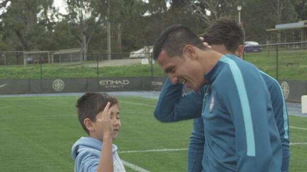 Yoshi attemtps a bicycle kick