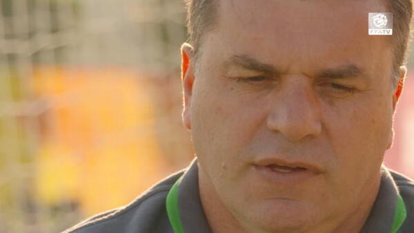 FFA TV | Ange rallies Socceroos fans