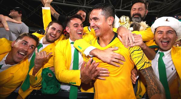 Lights off, tears shed and donations given: Cahill reflects on his final swansong